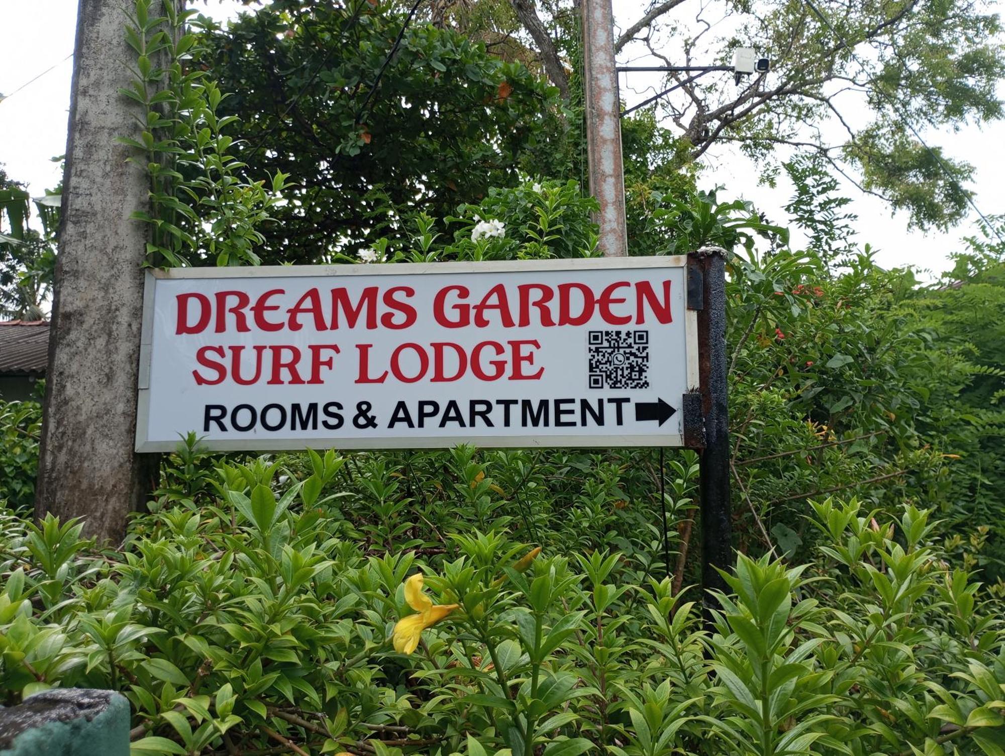 Dreams Garden Surf Lodge 米迪加马东 外观 照片